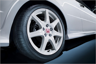 Illustration for article titled 2009 Honda Civic Hatchback Lineup Reveals Minor Facelift We Won't Get